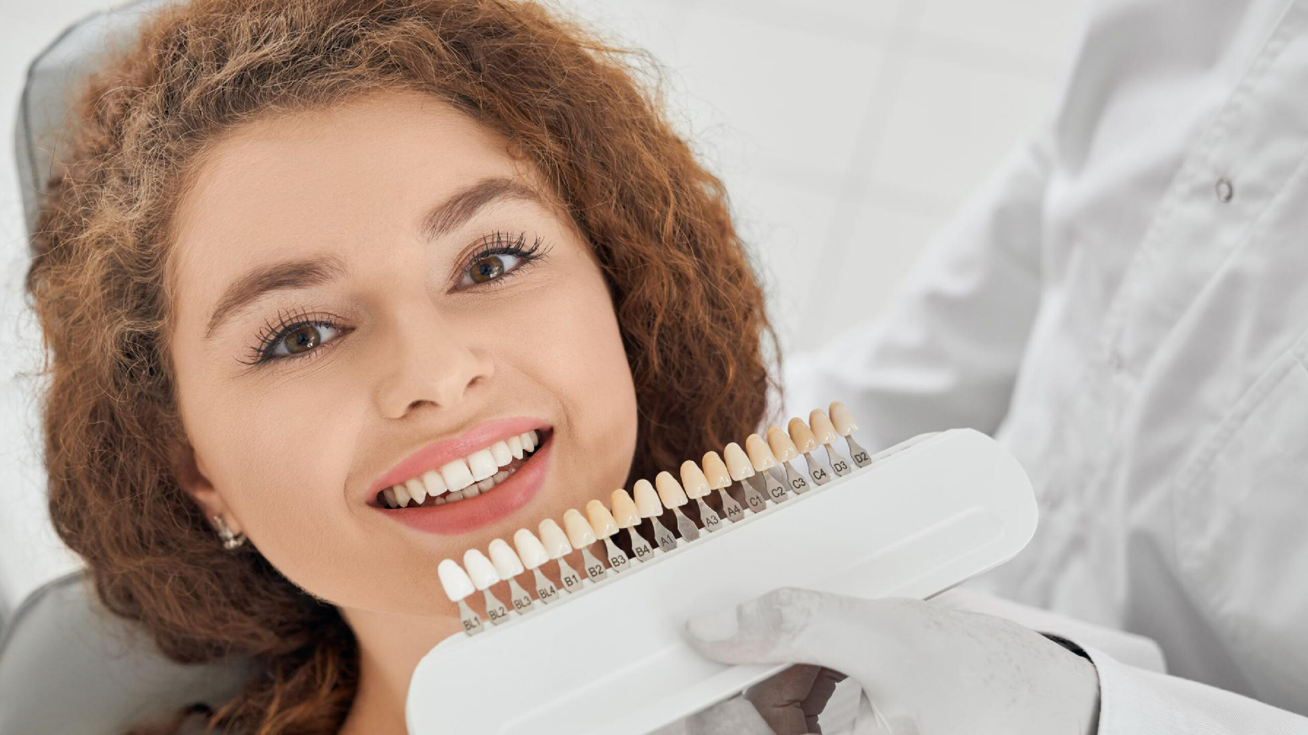 Smile Goals 2025 – Top Cosmetic Dental Trends You Should Know
